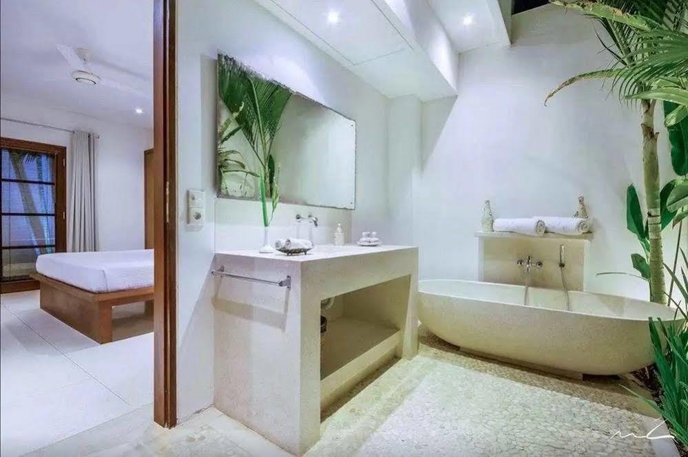 Pantai Hitam Villa Selemadeg Exterior foto