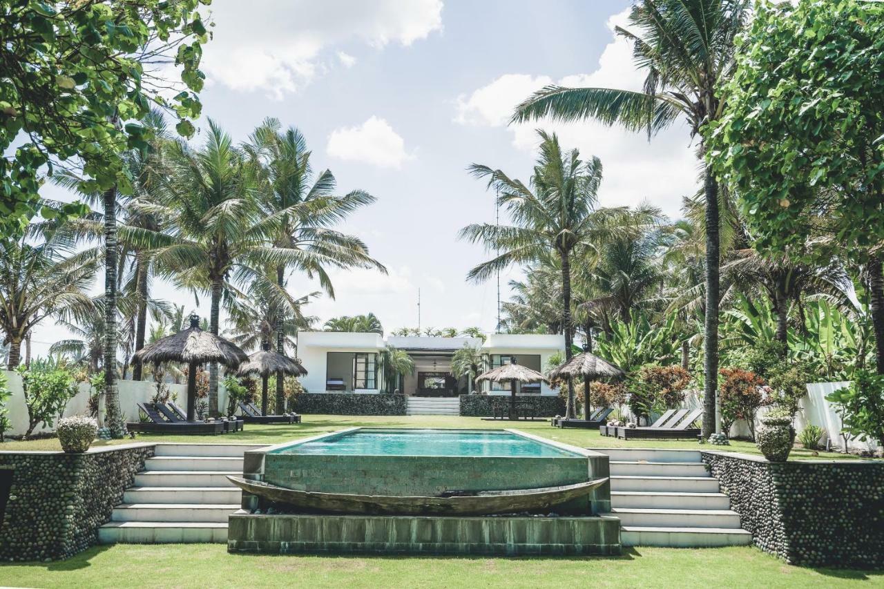 Pantai Hitam Villa Selemadeg Exterior foto